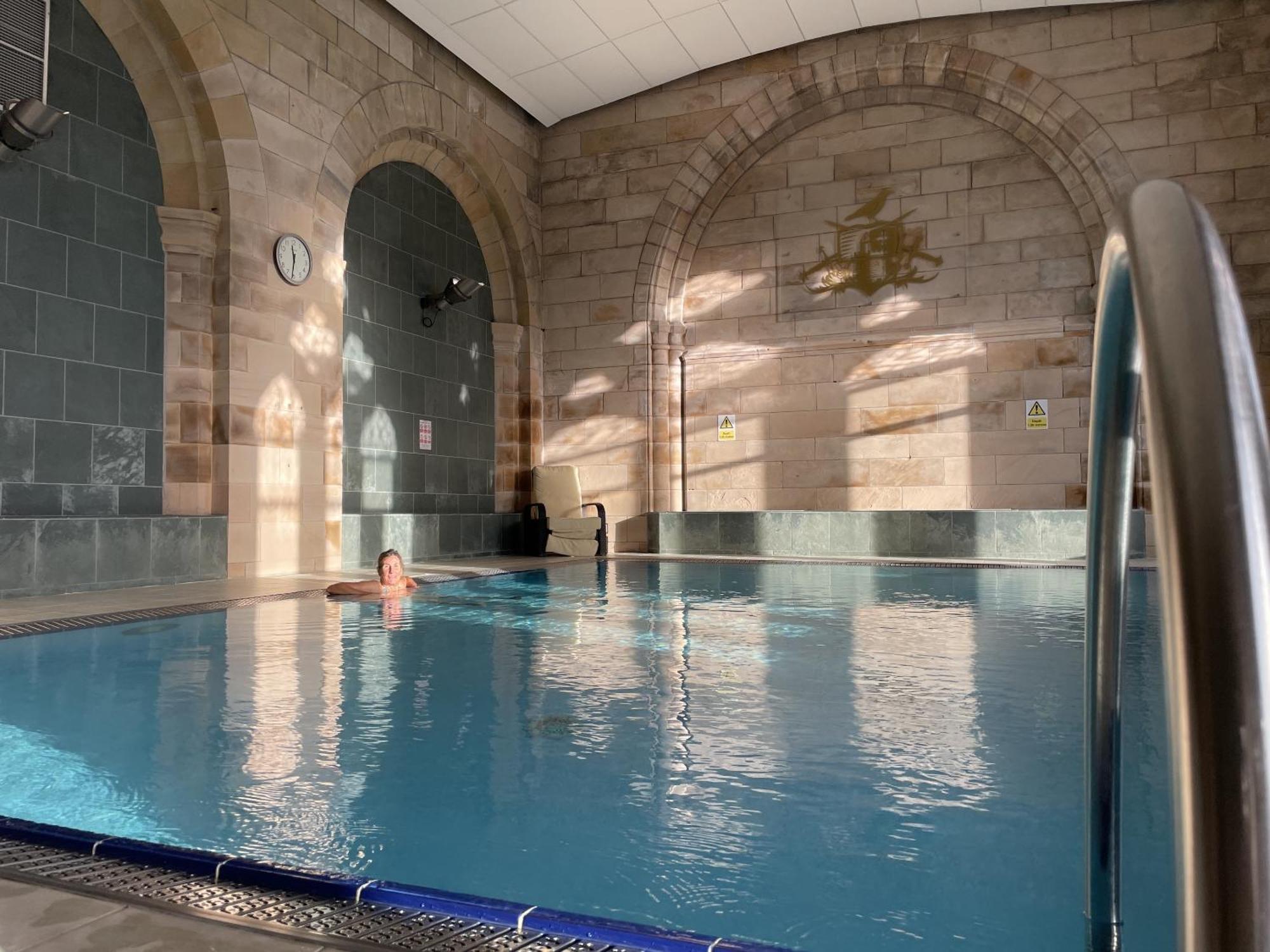 פורט אוגוסטוס The Classrooms, Loch Ness Abbey - 142M2 Lifestyle & Heritage Apartment - Pool & Spa - The Highland Club - Resort On Lake Shores מראה חיצוני תמונה